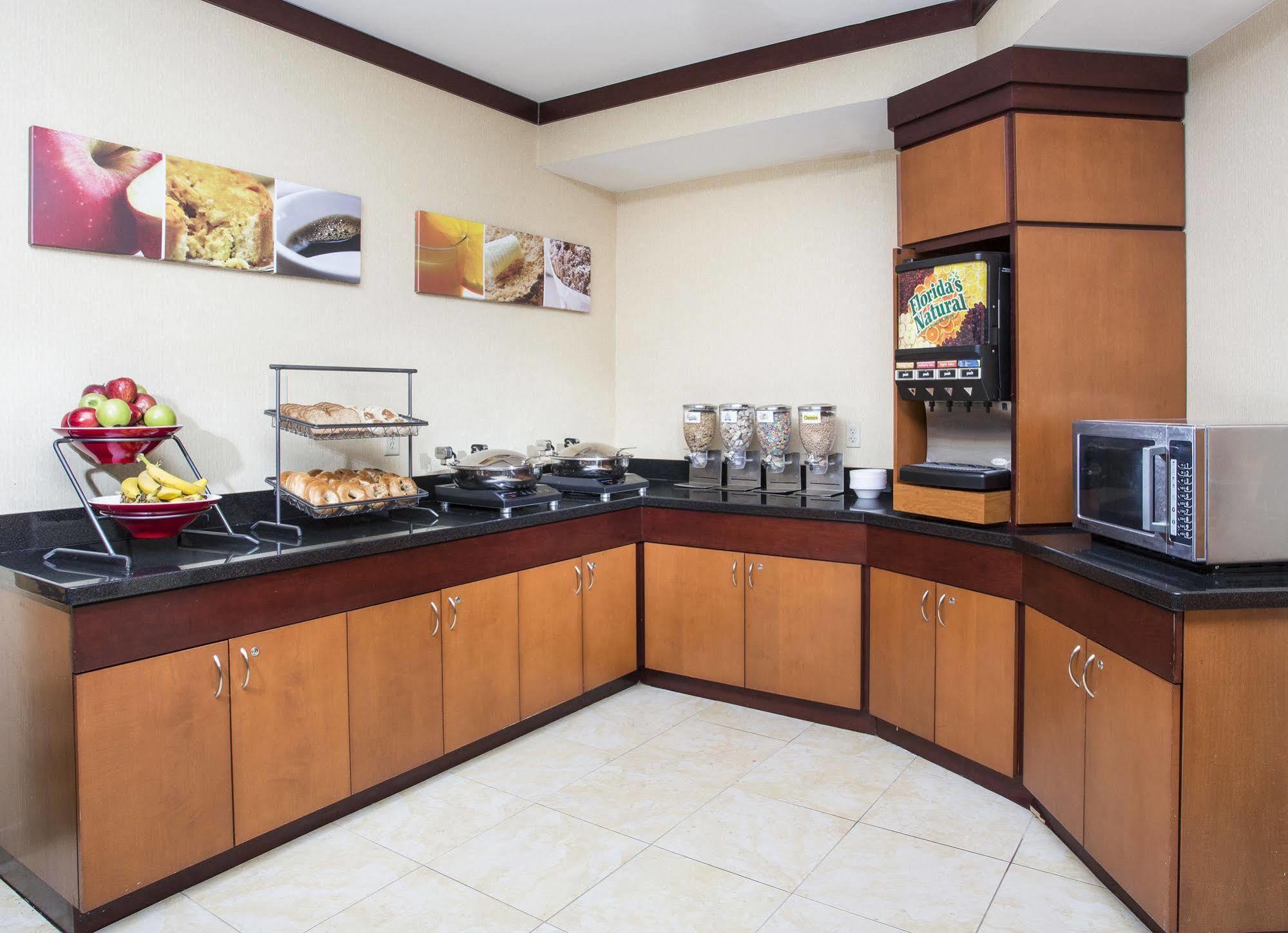 Fairfield Inn By Marriott Forsyth Decatur Buitenkant foto