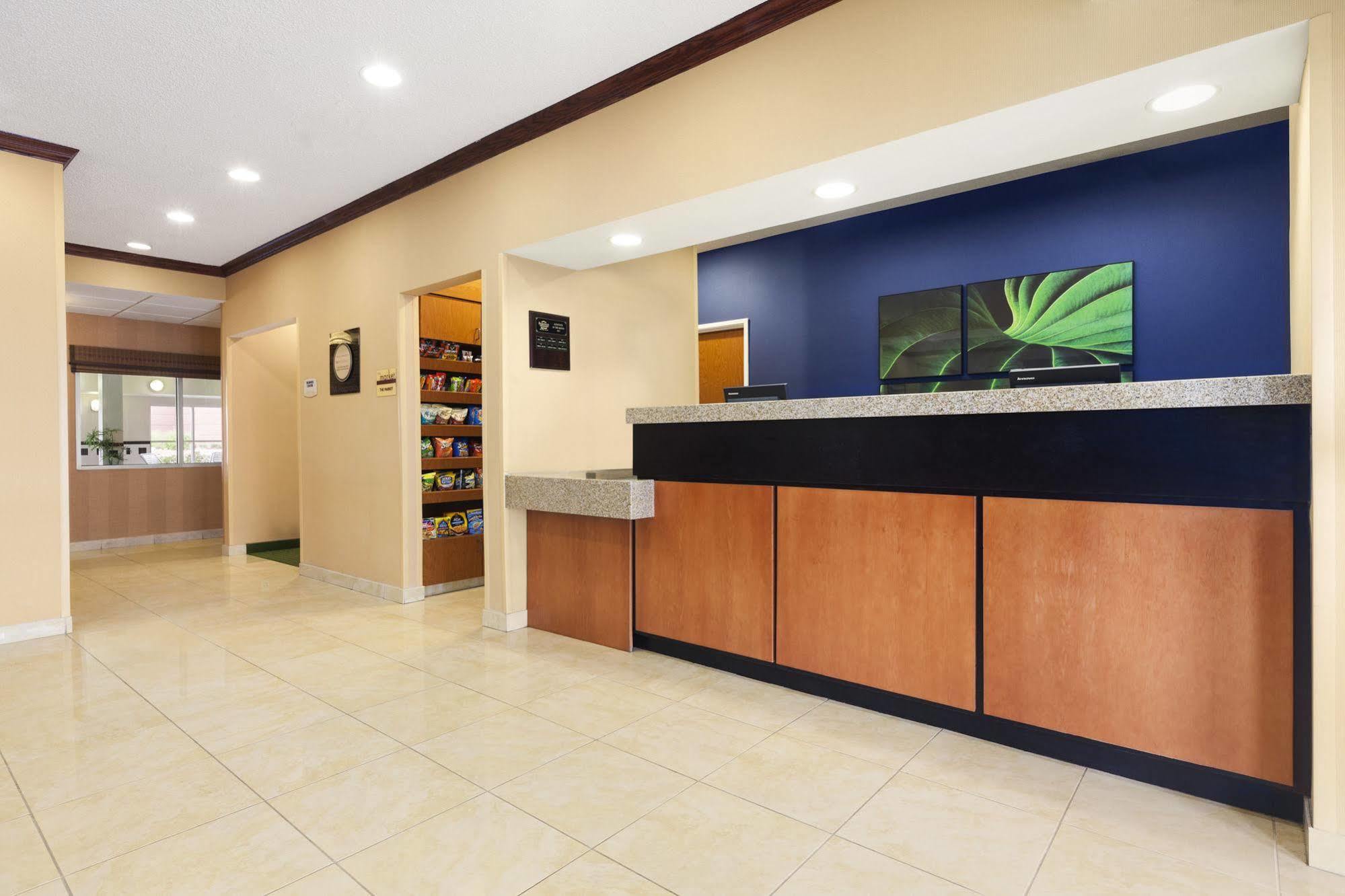 Fairfield Inn By Marriott Forsyth Decatur Buitenkant foto